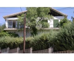 Chalet En el Barrio de la Estación - Las Navas de Marqués