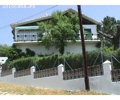 Chalet En el Barrio de la Estación - Las Navas de Marqués