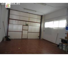 Local comercial  en Lizarre con licencia para hacer una vivienda.