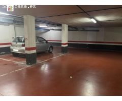 parcela de garaje en Larbasterra a 3 minutos andando del metro de Sopela.