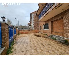 INMOSAI ALQUILA AMPLIO LOCAL COMERCIAL