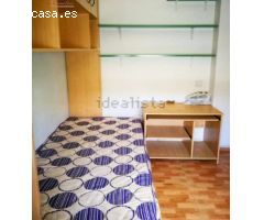 ¡LUMINOSA VIVIENDA CON TERRAZA EN EXCELENTE UBICACIÓN!