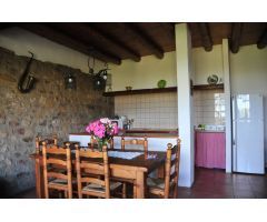 Casa en venta en el Boixar, actualmente funcionando como turismo rural. Con 4 habitaciones. Tiene ca