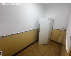 Casa con gran planta baja en zona tranquila