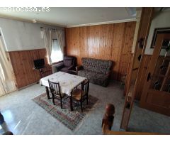 Casa muy bien situada