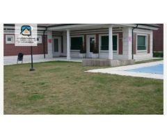 CHALET PAREADO GRIJOTA