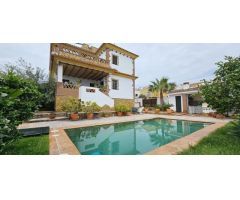 Exclusiva villa en zona premium de Torremolinos.