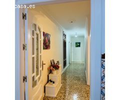 Encantadora casa en planta baja en el centro de Estepona, a un minuto de la playa La Rada.