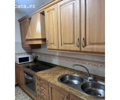 Encantadora casa en planta baja en el centro de Estepona, a un minuto de la playa La Rada.