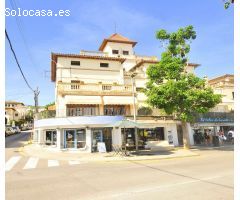 EDIFICIO DE VIVIENDA DE 3 PISOS FRENTE AL MAR  EN CALA NOVA