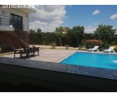 Chalet, vistas al mar, piscina y gran terreno de 1650 metros!
