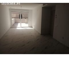 Ubicación! a 200 metros del mar, con terraza y parking - Pineda