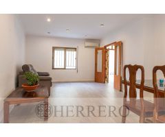 Casa reformada y, con encanto, en La Font