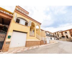 Casa en Venta en Olivares de Júcar, Granada