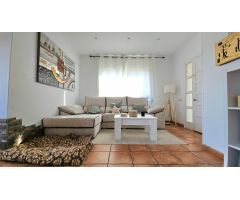 Chalet a 4 vientos, con parcela llana