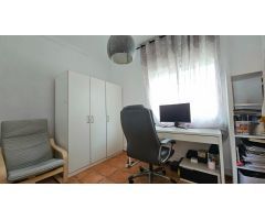 Chalet a 4 vientos, con parcela llana