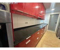 SE VENDE CASA DE 3 HABITACIONES CON JARDÍN, PISCINA Y GARAJE
