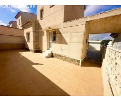 Adosado en Venta en Benijófar, Alicante