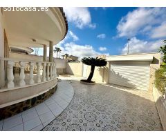 Adosado en Venta en Benijófar, Alicante