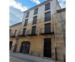 VENTA DE 4 PISOS Y LOCAL-GARAJE EN CIUDAD RODRIGO