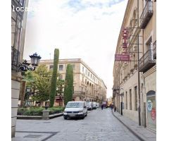 TRASPASO DE NEGOCIO COMPLETAMENTE EQUIPADO EN PLENO CENTRO DE SALAMANCA