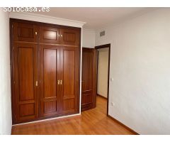 Piso en Venta en Almodóvar del Río, Córdoba