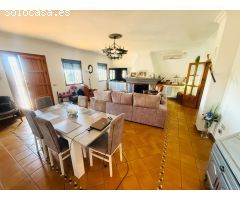Espectacular chalet de lujo con piscina en Hornachuelos