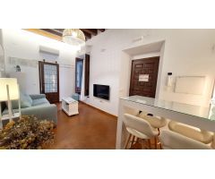 ¡¡ APARTAMENTO CON LICENCIA TURISTICA JUNTO A LA MEZQUITA!!