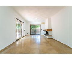 En venta Chalet individual con 2 parcelas, Zona Mestral, Reus
