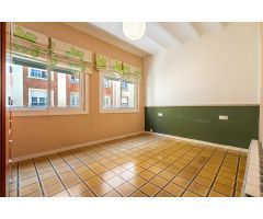 PIso en Venta en Zona centro de Reus, Cr Ample.