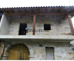Adosado en Venta en Villafufre, Cantabria