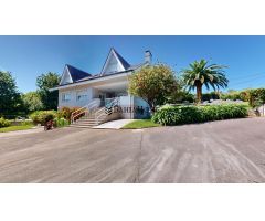 Chalet en Venta en Igollo De Camargo, Cantabria