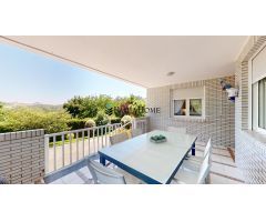 Chalet en Venta en Igollo De Camargo, Cantabria