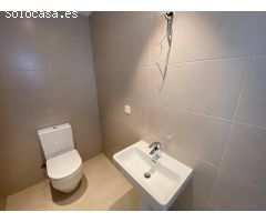 Piso con terraza 17.64 M2 orientación SUR, con aparcamiento y trastero, piscina comunitaria