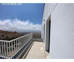 Piso con terraza 13 m2 con 2 plazas de garaje y trastero