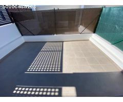 Adosado con solárium 50m2, patio 22.5 m2, semisótano 25.95 m2