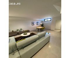 Duplex apartment with semi-basement 42.50 m2, garden 18.07 m2, terrace, parking and two patios.