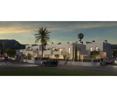 Pareado 3 dormitorios y salita 9.5 m2, piscina propia, jardín 160 m2, semisótano 63 m2, aparcamiento
