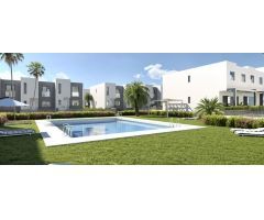 Townhouse 3 bedrooms,, Semi-basement 51,1 m2, Solarium 47 m2, with garden 22 m2 with parking