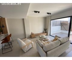 Adosado con solárium 50m2, patio 22.5 m2, semisótano 25.95 m2