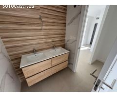 Adosado esquina con jardín 23.6 m2 y solárium 49 m2, sótano 41.6 m2 con aparcamiento subterráneo