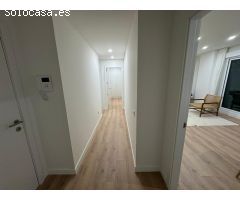 Ático con terrazas soladas  150 m2, además de trastero y plaza de garaje incluidos en el precio.