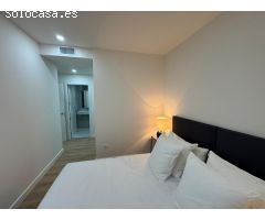 Ático con terrazas soladas  150 m2, además de trastero y plaza de garaje incluidos en el precio.