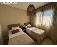 Pareado en parcela de 320 m2.
