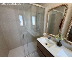 Pareado en parcela de 320 m2.