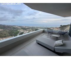 Junto Añoreta Golf y club hípico La Paca
