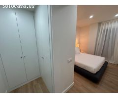Ático con terraza y solarium, además de trastero y plaza de garaje.