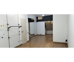 LOCAL COMERCIAL CON SALIDA A DOS CALLES