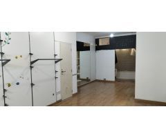 LOCAL COMERCIAL CON SALIDA A DOS CALLES