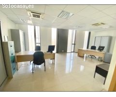 Venta de oficina 73 m2 útiles en Tajonar Berroa Edificio La Estrella